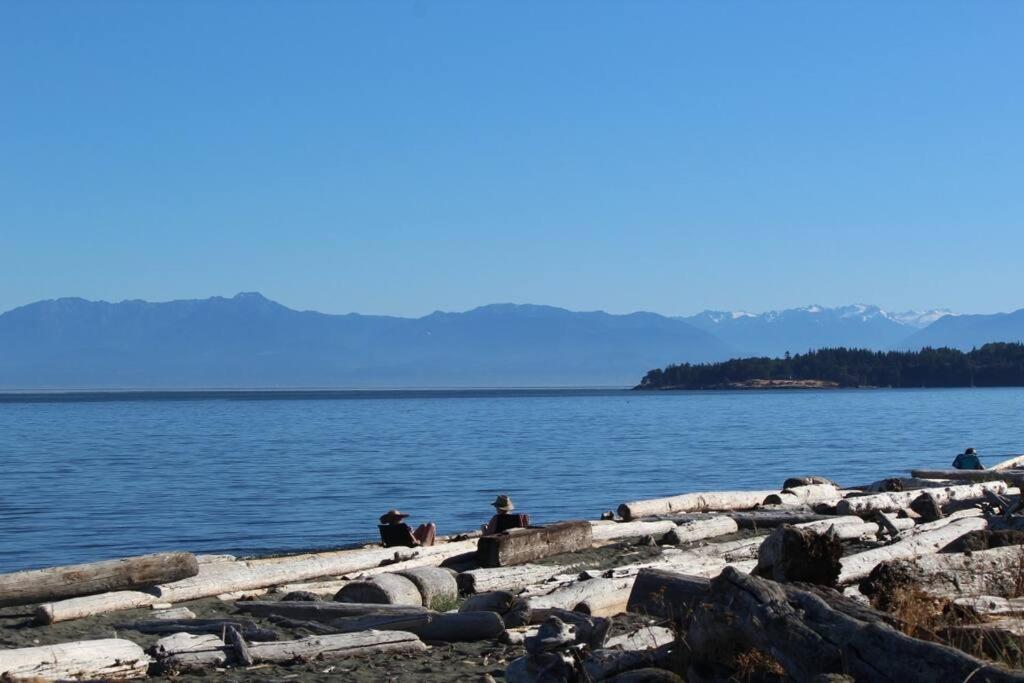 Esquimalt Lagoon Life Apartment Victoria Exterior foto